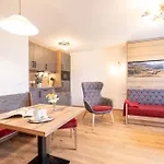 Hotel Oerglwirt Ferienwelt - Post Oerglwirt Mariapfarr