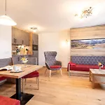 Oerglwirt Ferienwelt - Post Oerglwirt Hotel 3*
