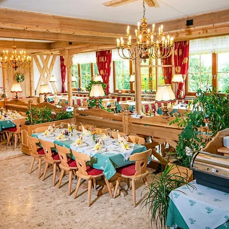 Oerglwirt Ferienwelt - Post Oerglwirt Hotel Mariapfarr