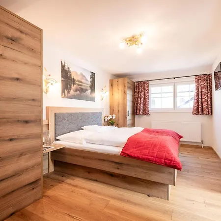 Hotel örglwirt Ferienwelt - Post örglwirt 3*